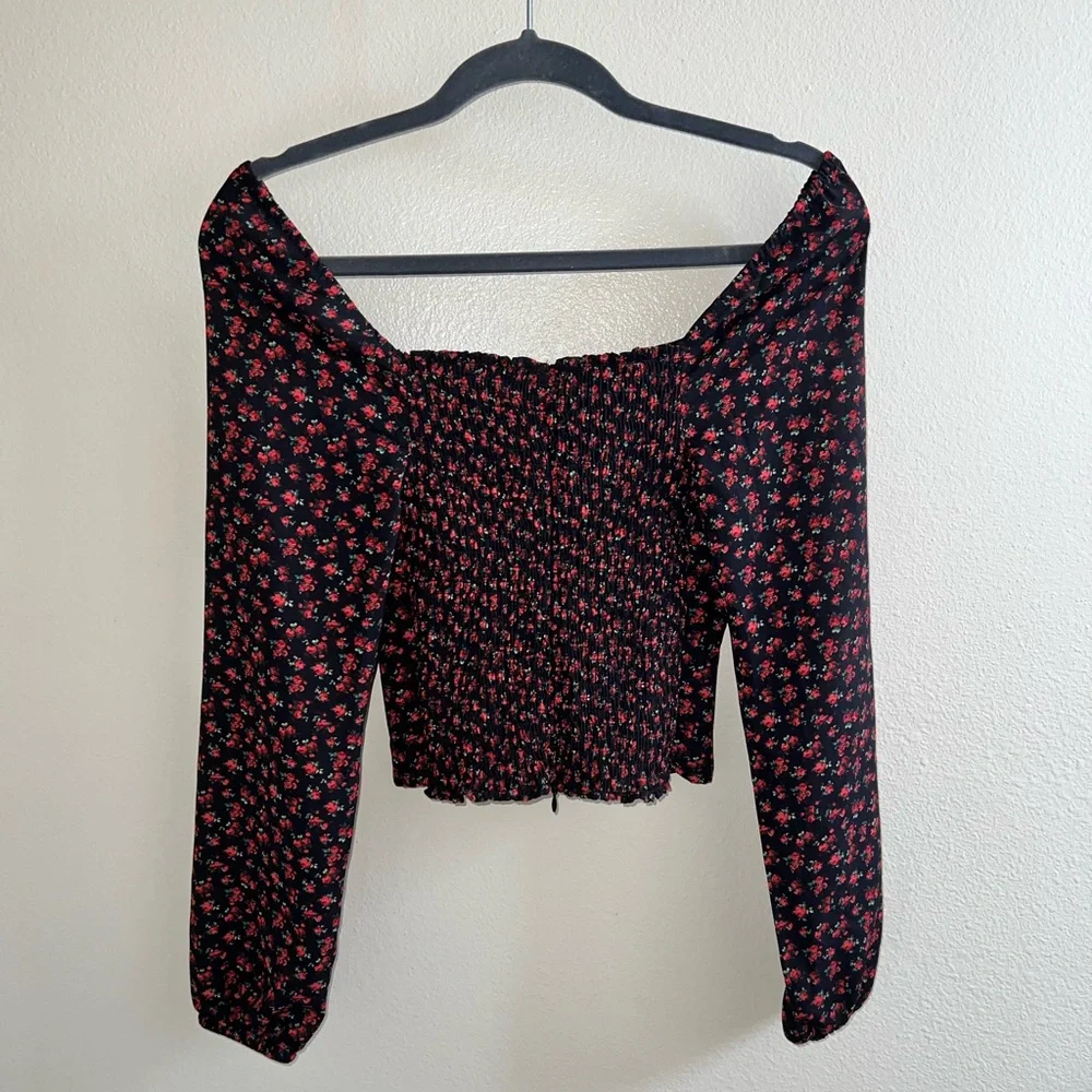 Off-Shoulder Top - Picture 2 of 5